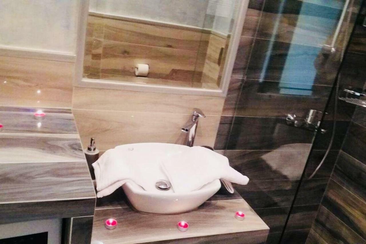 New Luxury Apartments In Plakiász Kültér fotó