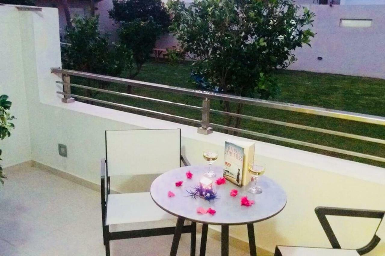 New Luxury Apartments In Plakiász Kültér fotó